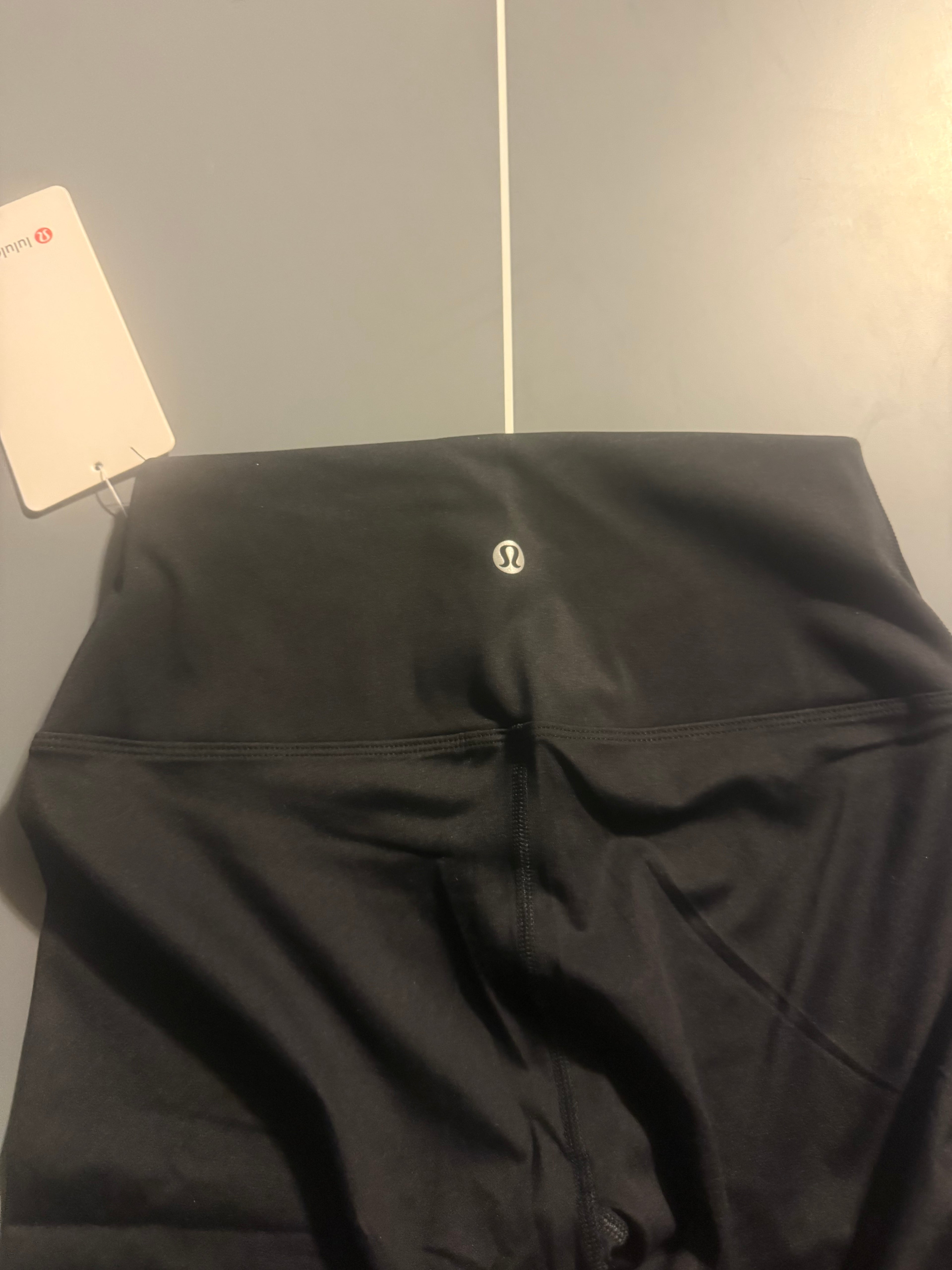 Lululemon Leggings Black, Size 6