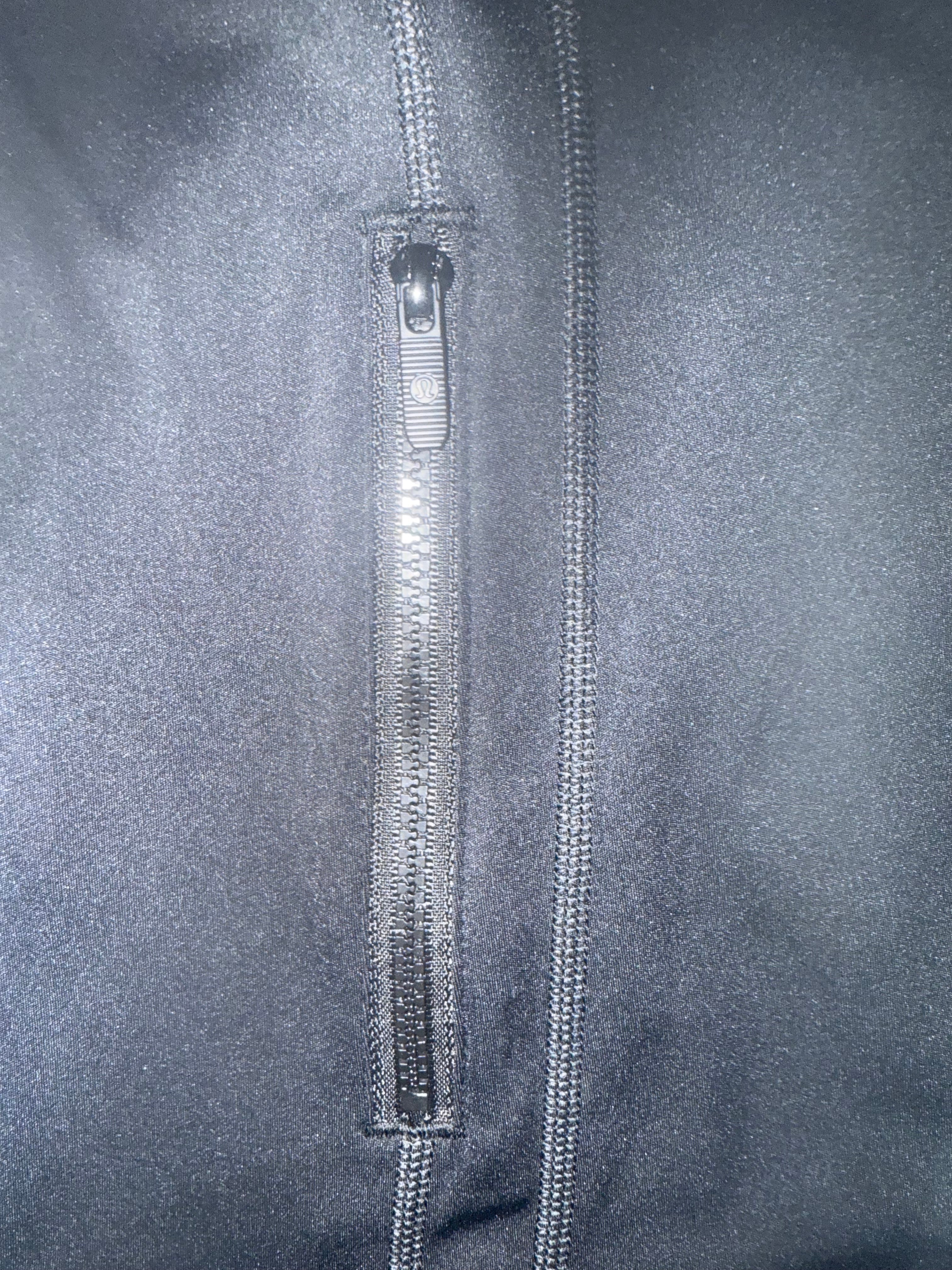 Lululemon Define Women’s Jacket Black, Size 6