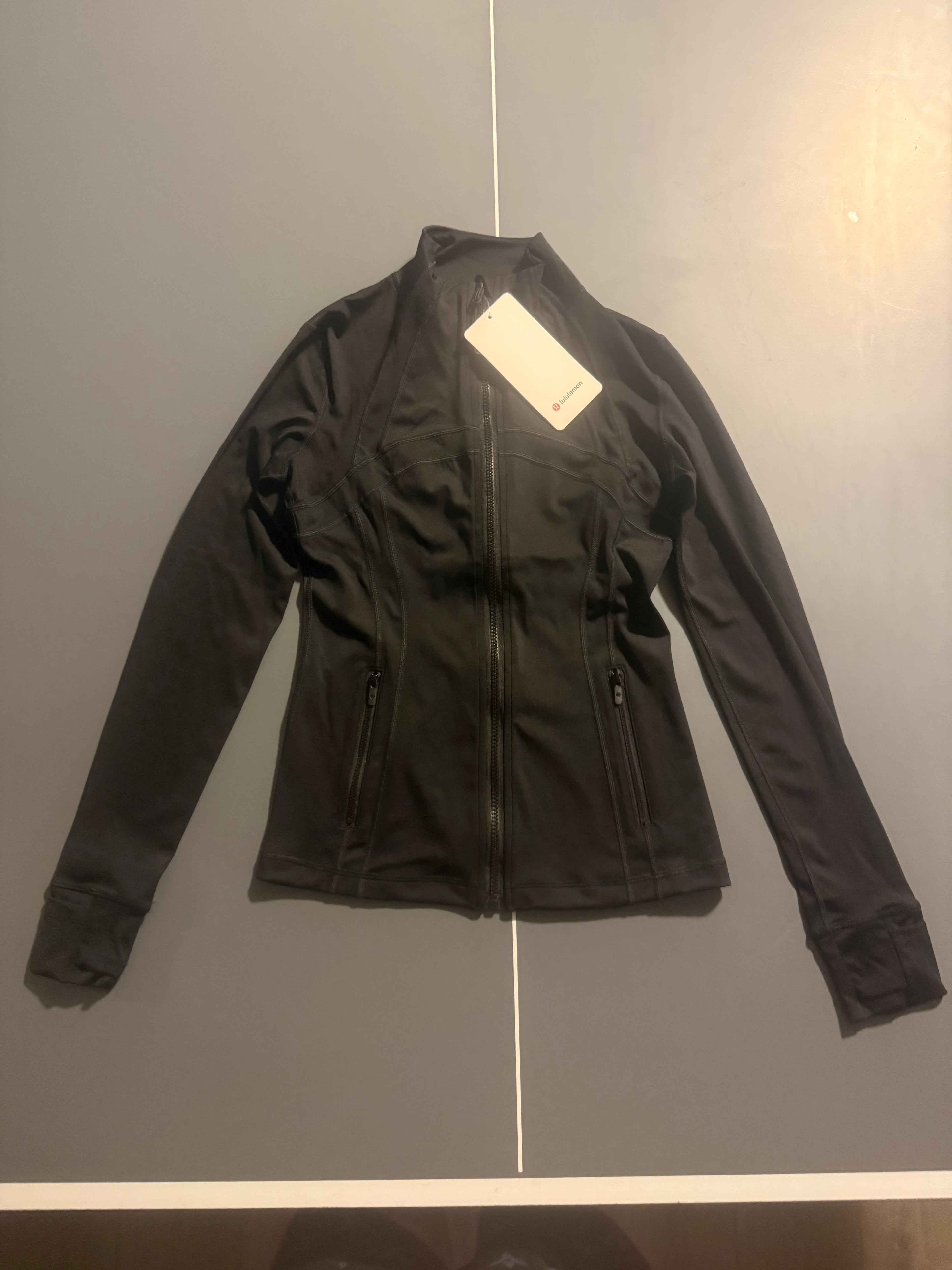 Lululemon Define Women’s Jacket Black, Size 6